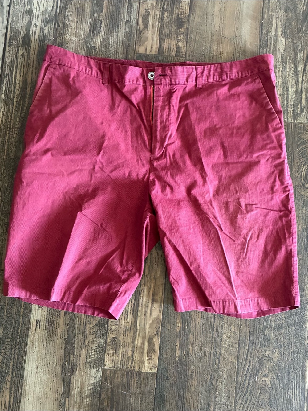 Ashworth Men's Pink-Red Flat Front Shorts